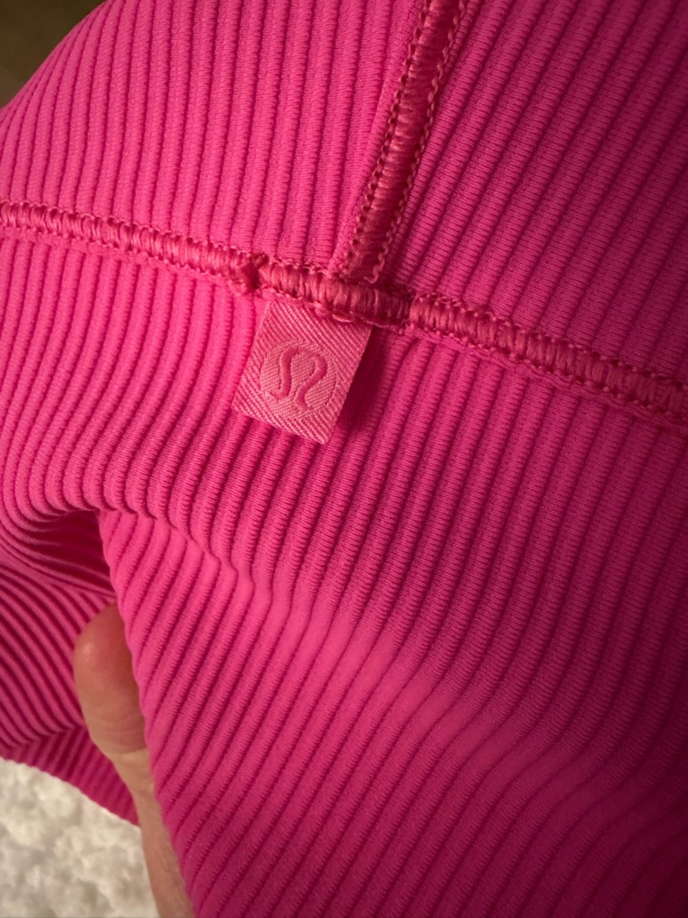 Lululemon Rib Power Pivot Tank - Picture 5 of 6